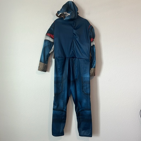 Disney Marvel Captain American Costume Boys Size 5/6 - Picture 3 of 4